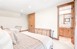 Snowflake Lodge - Breckenridge, Colorado