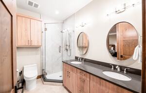 Snowflake Lodge - Breckenridge, Colorado