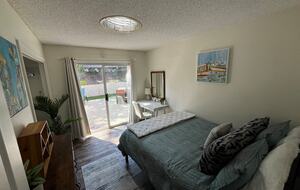 Charming Coastal Getaway with Private Outdoor Spaces - Baywood-Los Osos, California