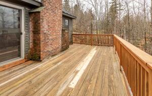 Cozy Mountain Escape with Hot Tub & Prime Access - Winhall, Vermont