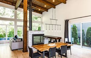 Tranquil Modern Retreat in the Sea-to-Sky Corridor - Squamish, Canada