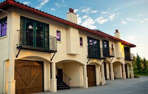 Columbia Cliff Villas - 2 Bedroom Pinnacle Suite - Hood River, Oregon