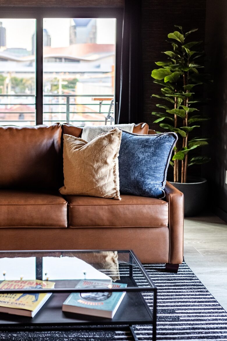 Pet Friendly | Skyline Views | Broadway | Pool - Nashville, Tennessee