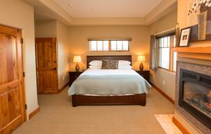 Columbia Cliff Villas - 2 Bedroom Pinnacle Suite - Hood River, Oregon
