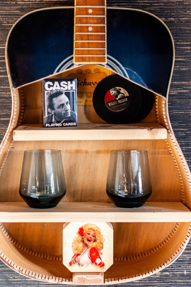 Pet Friendly | Skyline Views | Broadway | Pool - Nashville, Tennessee