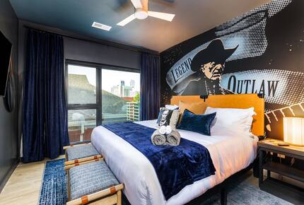 Pet Friendly | Skyline Views | Broadway | Pool - Nashville, Tennessee