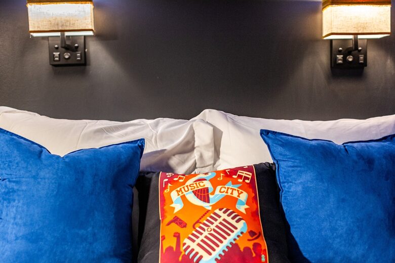 Pet Friendly | Skyline Views | Broadway | Pool - Nashville, Tennessee