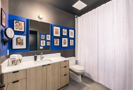 Pet Friendly | Skyline Views | Broadway | Pool - Nashville, Tennessee