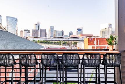 Pet Friendly | Skyline Views | Broadway | Pool - Nashville, Tennessee