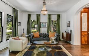 The Ella Norah | A Bespoke Luxury Retreat, Pool Spa - Smithville, Texas