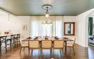 The Ella Norah | A Bespoke Luxury Retreat, Pool Spa - Smithville, Texas