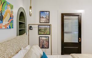 The Ella Norah | A Bespoke Luxury Retreat, Pool Spa - Smithville, Texas