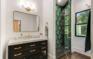 The Ella Norah | A Bespoke Luxury Retreat, Pool Spa - Smithville, Texas