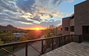 WM Phoenix Open Dates Available Feb 2-9, 2026! Award Winning Hillside Retreat - Paradise Valley, Arizona