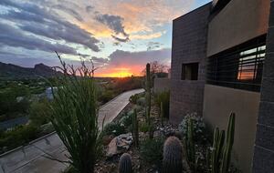 WM Phoenix Open Dates Available Feb 2-9, 2026! Award Winning Hillside Retreat - Paradise Valley, Arizona