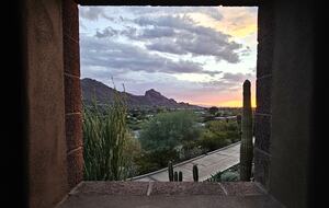 WM Phoenix Open Dates Available Feb 2-9, 2026! Award Winning Hillside Retreat - Paradise Valley, Arizona