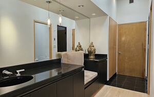 Bedroom 3 bathroom with shower