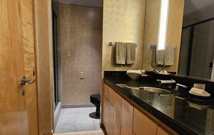 Bedroom 2 bathroom with shower