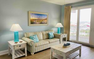 Resort Style Luxury Apartment - Panama City Beach, Florida