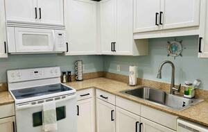 Resort Style Luxury Apartment - Panama City Beach, Florida