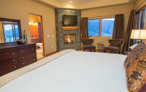 Columbia Cliff Villas - Penthouse Suite - Hood River, Oregon
