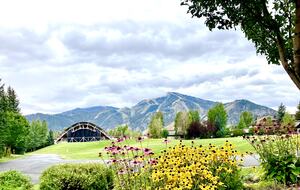 Sun Valley - Ten Minute Stroll To Village Square Shops & Restaurants - Sun Valley, Idaho
