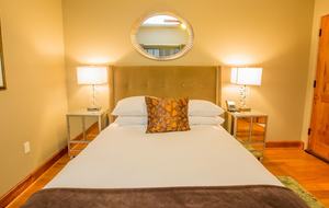 Columbia Cliff Villas - Penthouse Suite - Hood River, Oregon