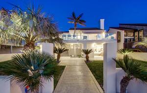 Ocean Views on Sunset Cliffs - San Diego, California