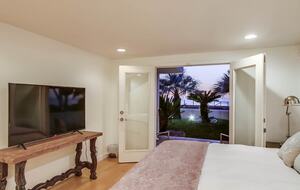 Ocean Views on Sunset Cliffs - San Diego, California