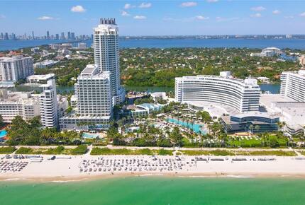 Ocean-View Tresor Tower Suite at Fontainebleau - Miami Beach, Florida