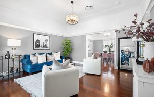 Stunning and Modern House with Amazing City Views - Brisbane, Australia