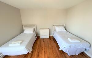 Townhouse on the Beach, Pool, Walk to Main St. - Barnstable, Massachusetts