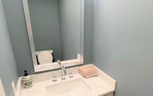 Townhouse on the Beach, Pool, Walk to Main St. - Barnstable, Massachusetts