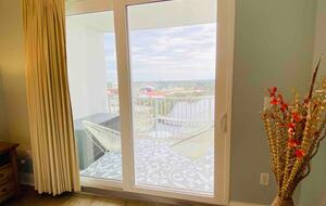 Resort Style Luxury Apartment - Panama City Beach, Florida