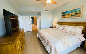 Resort Style Luxury Apartment - Panama City Beach, Florida