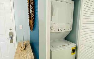 Resort Style Luxury Apartment - Panama City Beach, Florida