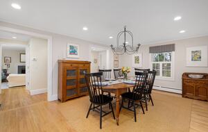 Charming Jamestown Home (across the bay from Newport) - Jamestown, Rhode Island