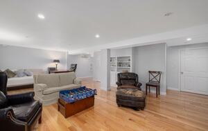 Charming Jamestown Home (across the bay from Newport) - Jamestown, Rhode Island