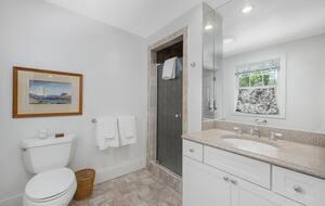 Charming Jamestown Home (across the bay from Newport) - Jamestown, Rhode Island