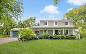 Charming Jamestown Home (across the bay from Newport) - Jamestown, Rhode Island