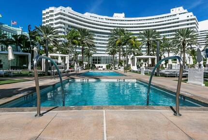Ocean-View Tresor Tower Suite at Fontainebleau - Miami Beach, Florida