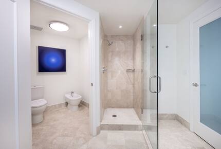 Ocean-View Tresor Tower Suite at Fontainebleau - Miami Beach, Florida