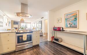 Oceanfront Oasis - Long Beach, California