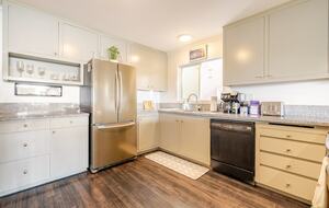 Oceanfront Oasis - Long Beach, California