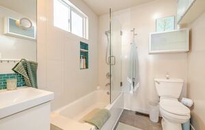 Oceanfront Oasis - Long Beach, California