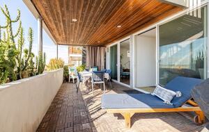 Oceanfront Oasis - Long Beach, California