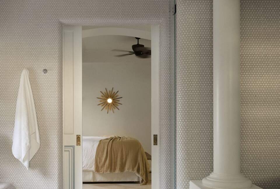 Raes Guesthouse Suite 18 - Byron Bay, Australia