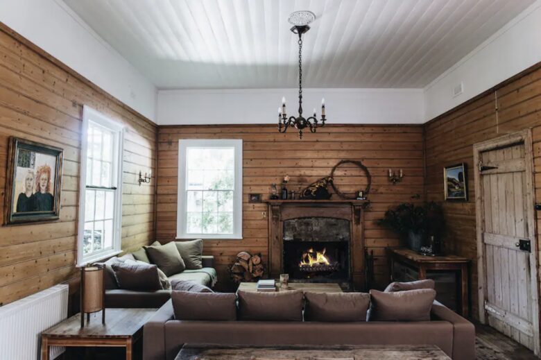 The Main House @ Poets Lodge Daylesford - Daylesford, Australia