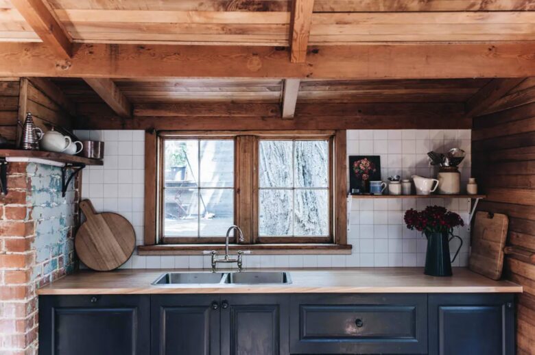 The Main House @ Poets Lodge Daylesford - Daylesford, Australia