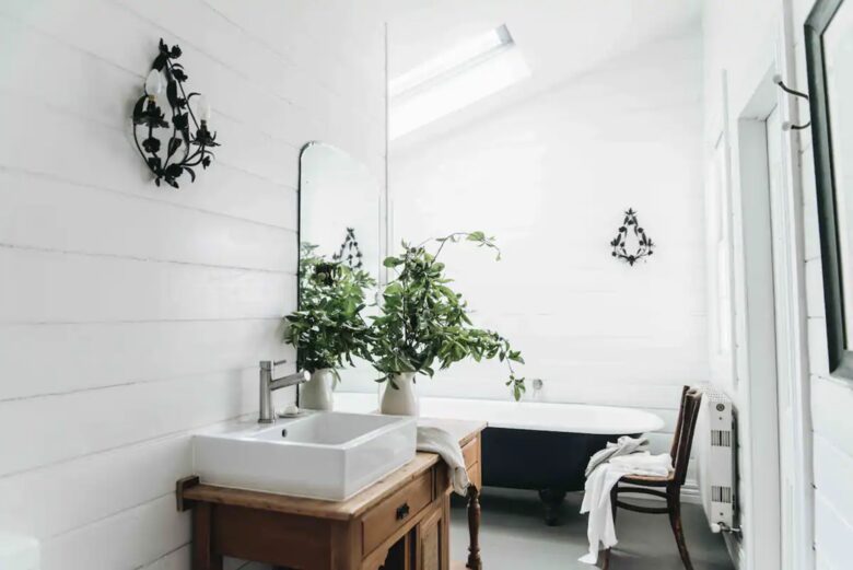 The Main House @ Poets Lodge Daylesford - Daylesford, Australia